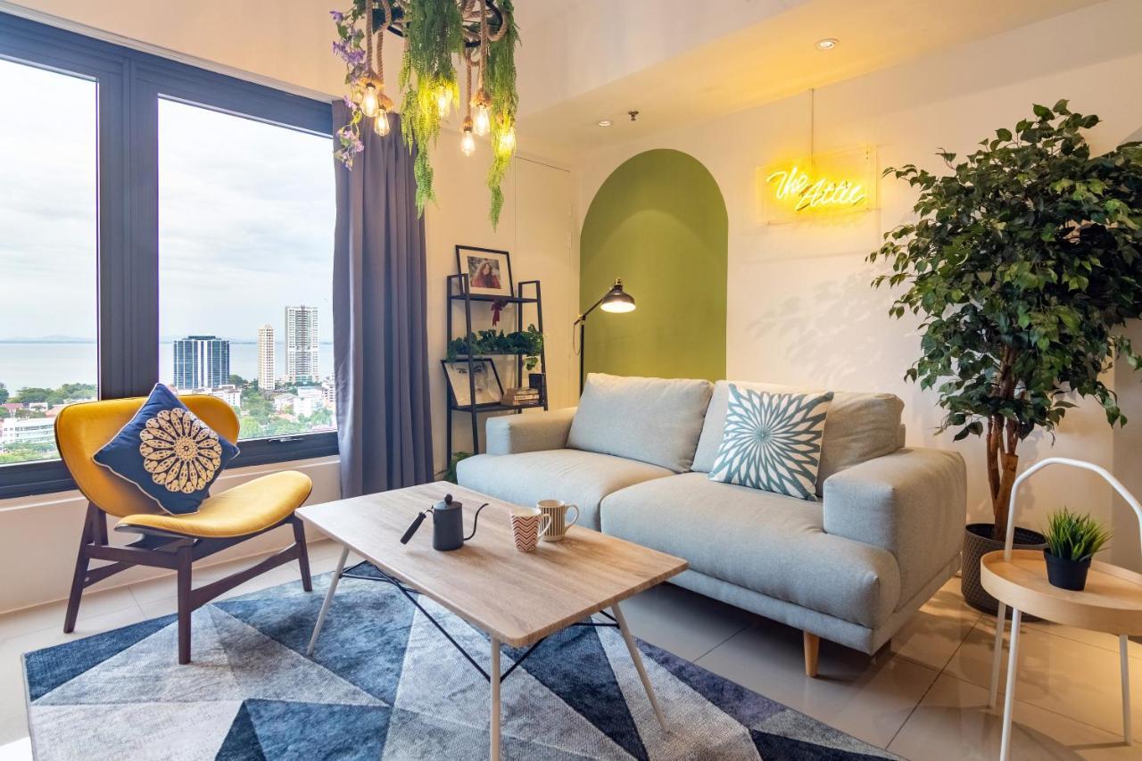 Tropicana 218 X Airlevate Suites George Town Dış mekan fotoğraf