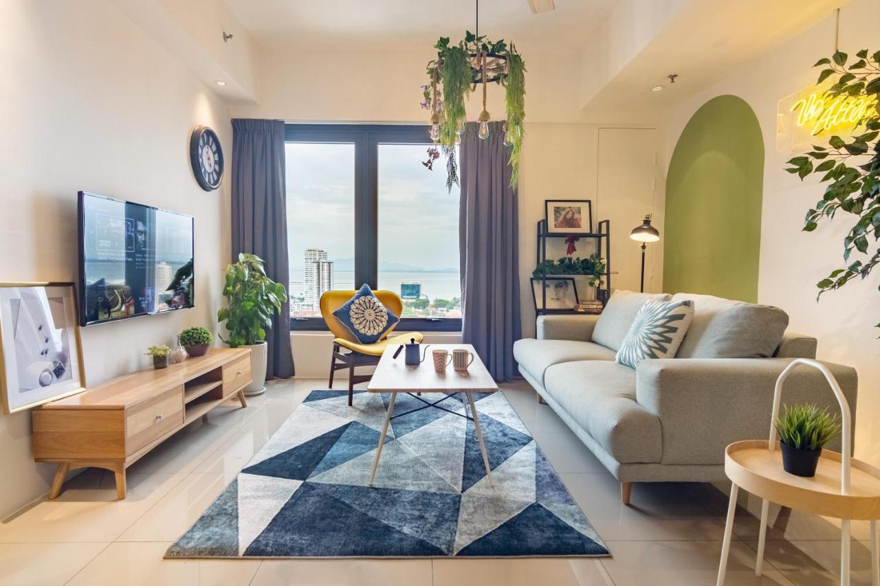 Tropicana 218 X Airlevate Suites George Town Dış mekan fotoğraf