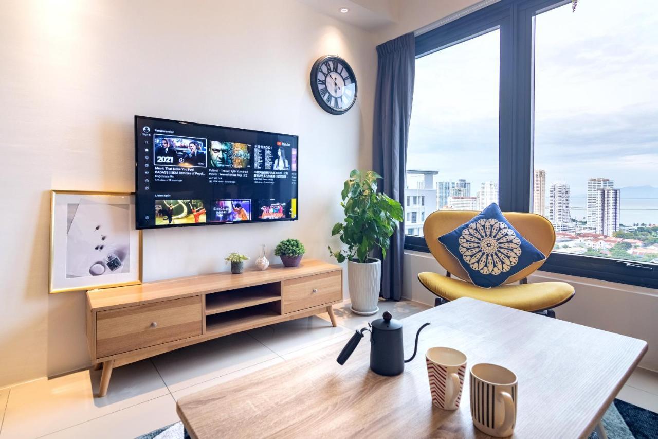 Tropicana 218 X Airlevate Suites George Town Dış mekan fotoğraf
