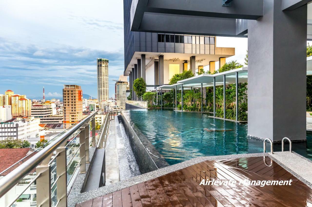 Tropicana 218 X Airlevate Suites George Town Dış mekan fotoğraf
