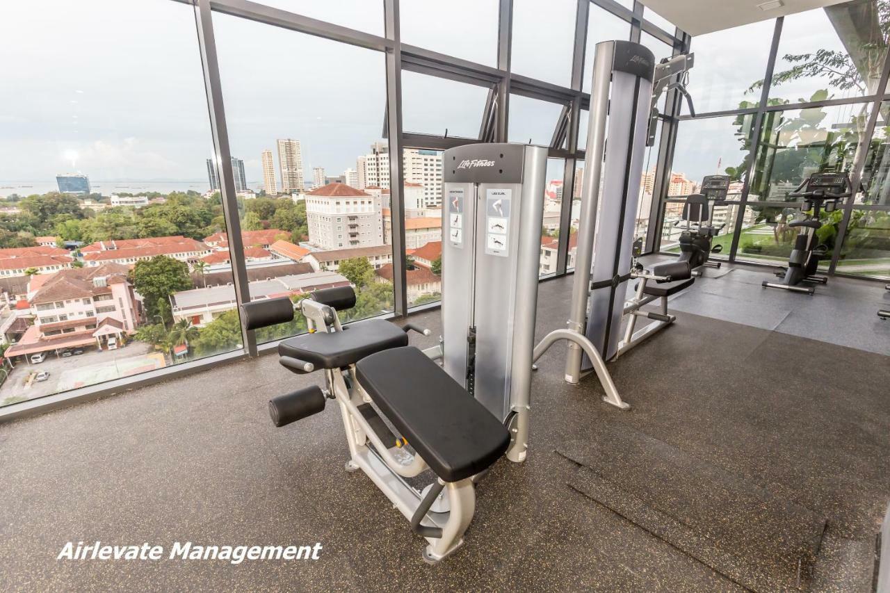 Tropicana 218 X Airlevate Suites George Town Dış mekan fotoğraf